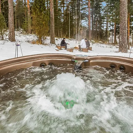 Dom wakacyjny Holiday Home Paeaetalo- Moekkilomat Ja Perhejuhlat By Interhome Vääksy