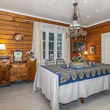 Holiday Home Paeaetalo- Moekkilomat Ja Perhejuhlat By Interhome Hébergement de vacances *