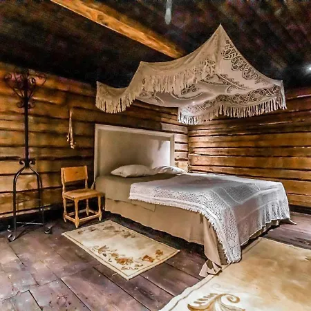 Holiday Home Paeaetalo- Moekkilomat Ja Perhejuhlat By Interhome Hébergement de vacances *