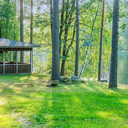 Holiday Home Paeaetalo- Moekkilomat Ja Perhejuhlat By Interhome Σπίτι διακοπών