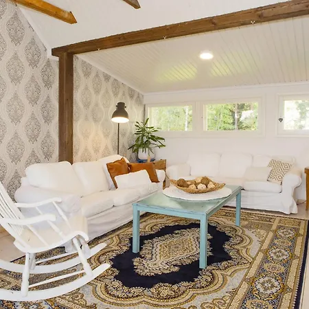 Σπίτι διακοπών Holiday Home Paeaetalo- Moekkilomat Ja Perhejuhlat By Interhome *