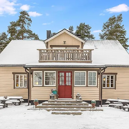 Paeaetalo- Moekkilomat Ja Perhejuhlat By Interhome * Vääksy